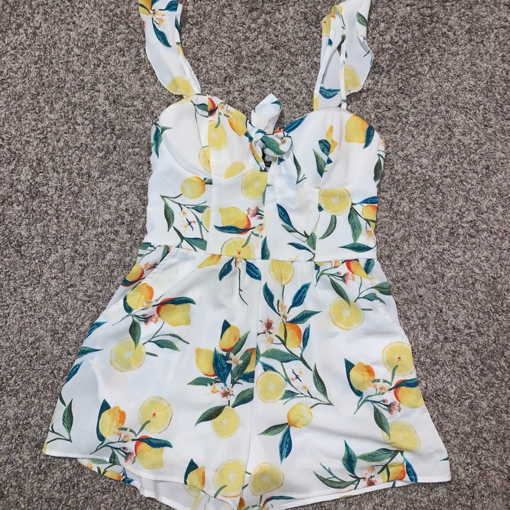 Lemon romper